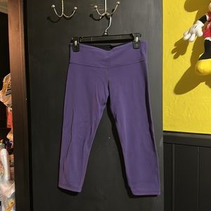 Lululemon Reversible Capri leggings sz S